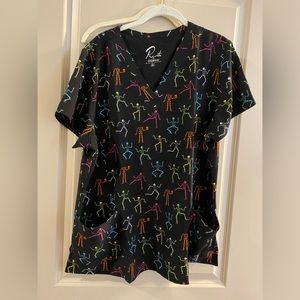 Multi-color skeleton scrub top with pockets . Perfect for Halloween! Size XL.